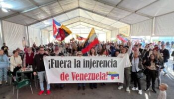 La solidaridad con Venezuela en Madrid celebró los 2 meses del triunfo electoral de Maduro en la Fiesta del PCE