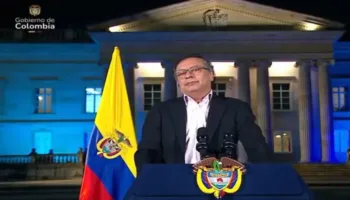 Petro pide al mundo prestar atención a Colombia para defender democracia ante golpe de Estado