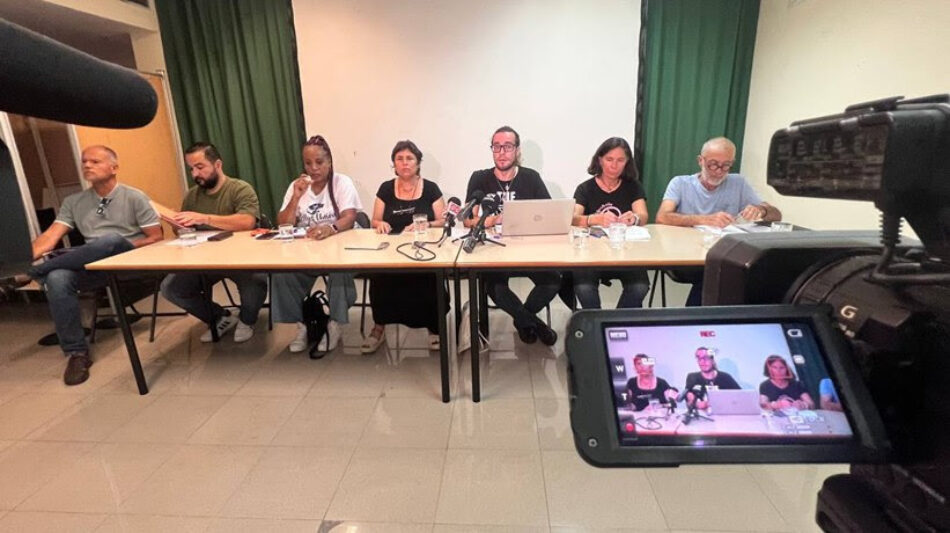 Varias organizaciones firman un pacto para luchar por la mejora de las condiciones de trabajo en el sector de la hostelería