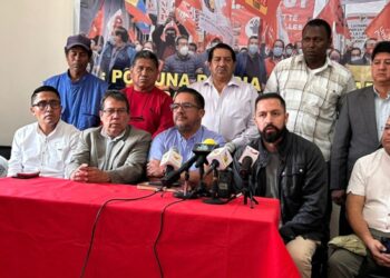 Trabajadores de Ecuador convocan a movilización contra el Gobierno