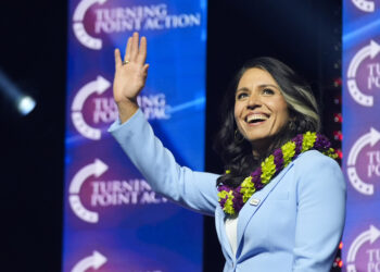 Tulsi Gabbard, la veterana de Irak y excandidata presidencial que liderará la Inteligencia Nacional de EE.UU.