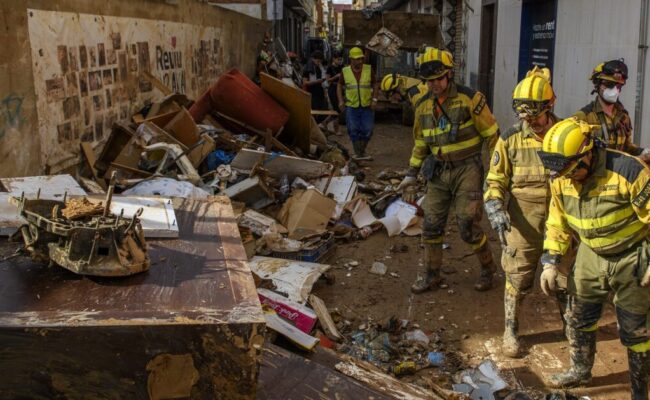 Las agentes medioambientales y las unidades de vigilancia de prevención de incendios, denuncian que ellas sí que fueron avisadas de los riesgos de la DANA