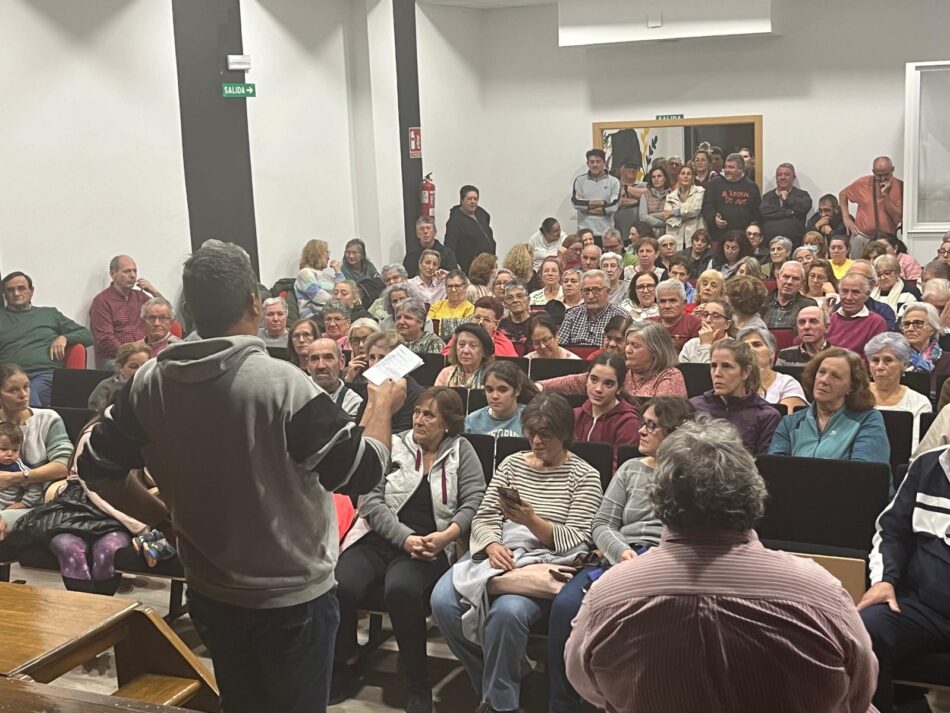 150 vecinos del Valle del Jerte se reúnen por el abandono de la atención primaria de la sanidad pública aconsejando la movilización como afectados