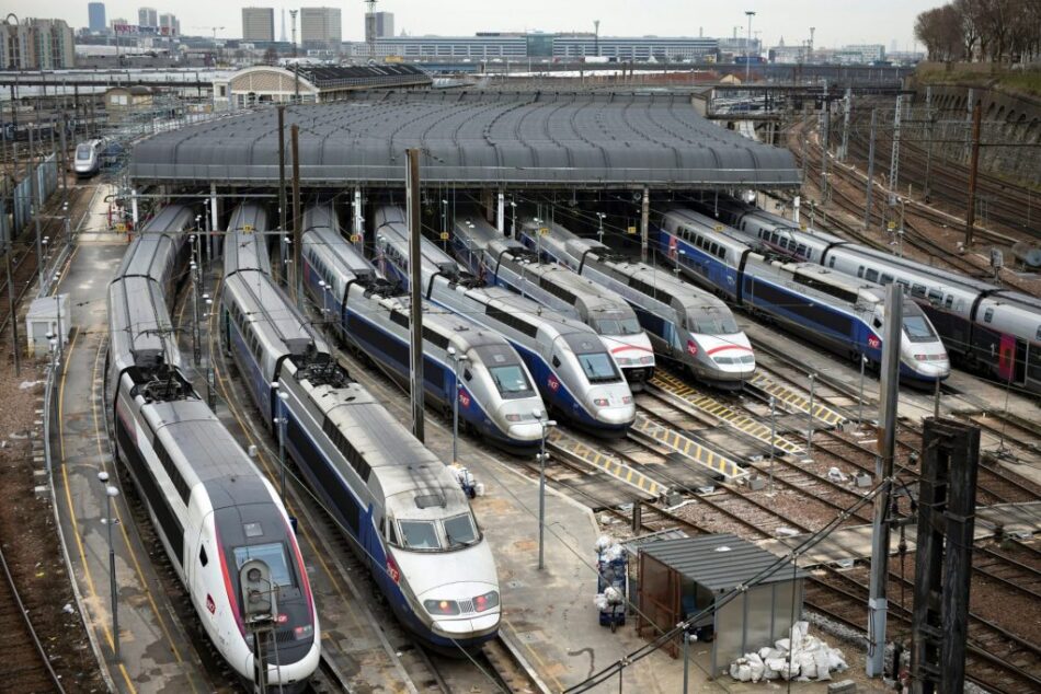 El sindicato ferroviario insta al resto de organizaciones sindicales presentes en RENFE y ADIF a reunirse de manera urgente para trazar una hoja de ruta e iniciar movilizaciones