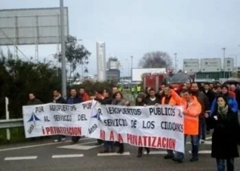 Éxito en la concentración del Comité de Centro de Madrid-Barajas, en la Piovera