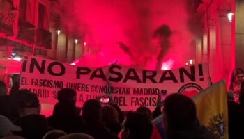 Un año más, la manifestación antifascista recorrió las calles de Madrid, bajo el lema «Ante el avance del fascismo y la ofensiva imperialista: Unidad antifascista»