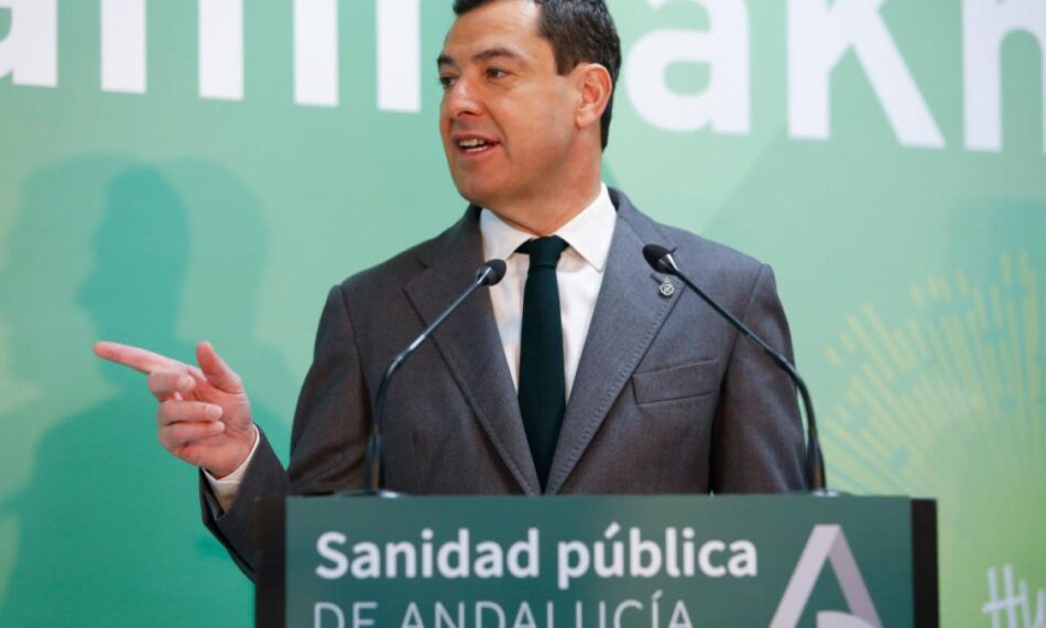 Por Andalucía, Adelante y PSOE piden un debate general plenario sobre las contrataciones de emergencia de Moreno Bonilla en sanidad de 2021 a 2024