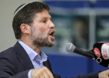 Bezalel Smotrich pide ocupar Gaza y reducir a la mitad su población