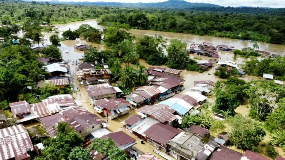 Petro declara situación de desastre nacional por fuertes lluvias en Colombia