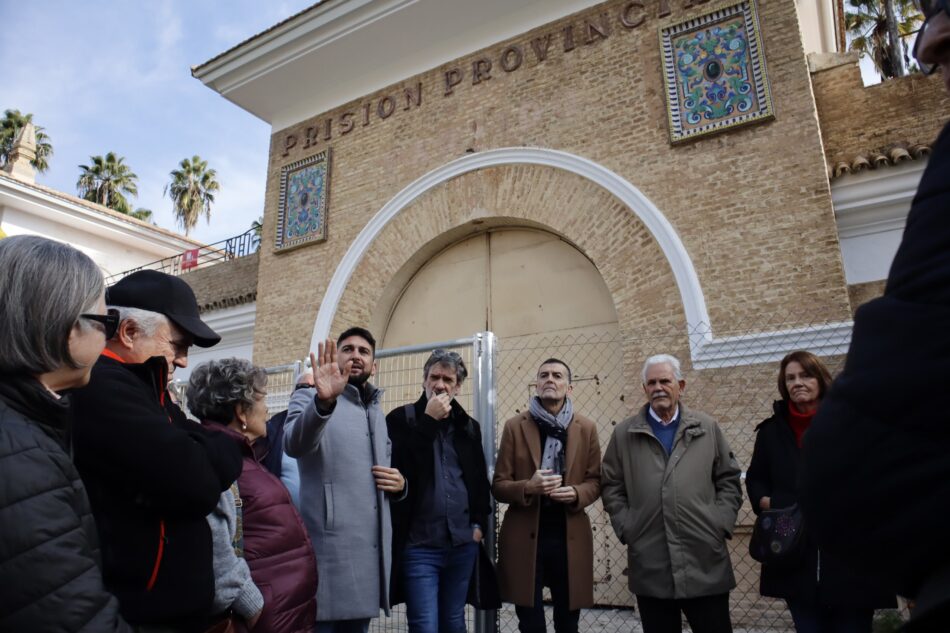 Maíllo destaca desde Sevilla que la Memoria Democrática es “la mejor forma de combatir el fascismo” y a un PP “de matriz autoritaria que abraza las tesis de sus hermanos reaccionarios”