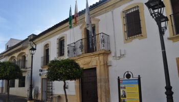 El Ayuntamiento de Almodóvar del Río (Córdoba) ha solicitado a la Junta de Andalucía, la Medalla de Andalucía para el Ateneo Popular de Almodóvar de Río