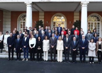 El Gobierno incorpora 22 asesores científicos en cada uno de los ministerios