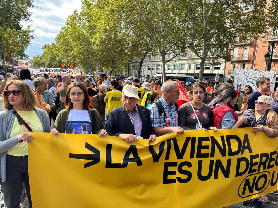 Día de los Derechos Humanos: concentración ante la Agencia de la Vivienda Social para exigir más vivienda pública en alquiler