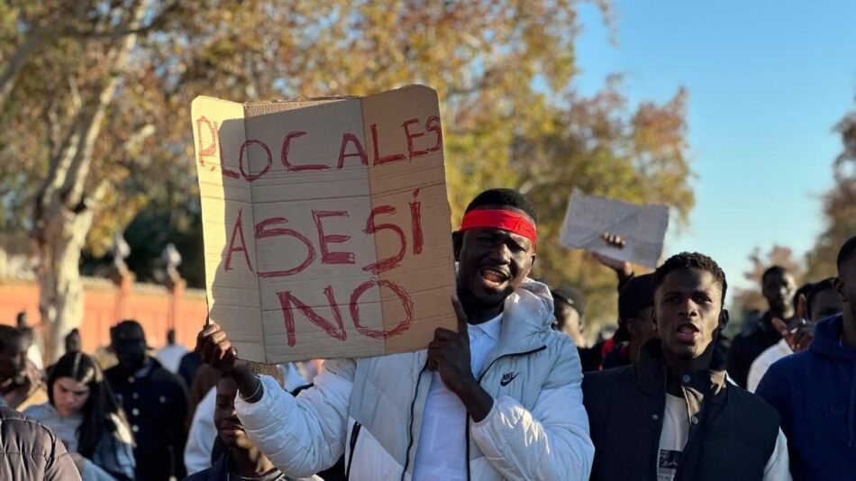 APDHA Sevilla exige el fin de la persecución a los manteros y denuncia la criminalización institucional de la pobreza