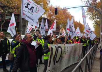 Celebrada la manifestación en defensa del ferrocarril en medio de un ambiente de reivindicación y compromiso frente a la amenaza de la privatización del sector público ferroviario