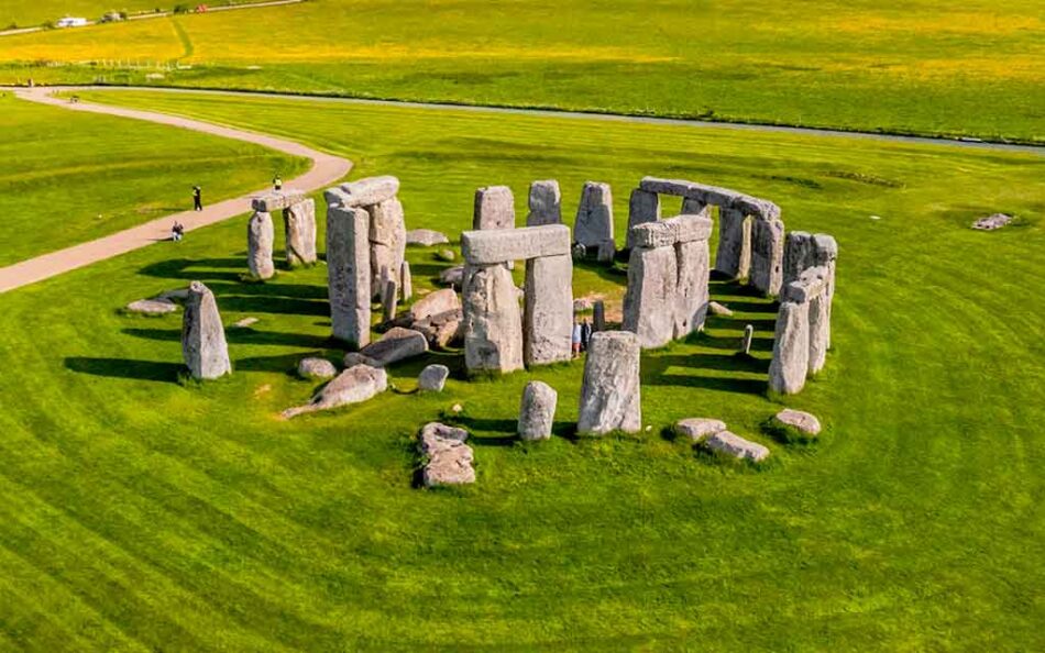 Nuevos descubrimientos sobre antiguo monumento de Stonehenge en 2024