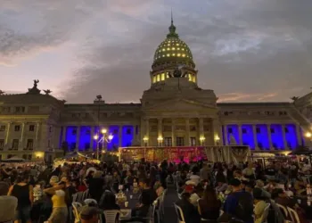 Argentinos enfrentan fiestas de Navidad con altos índices de pobreza