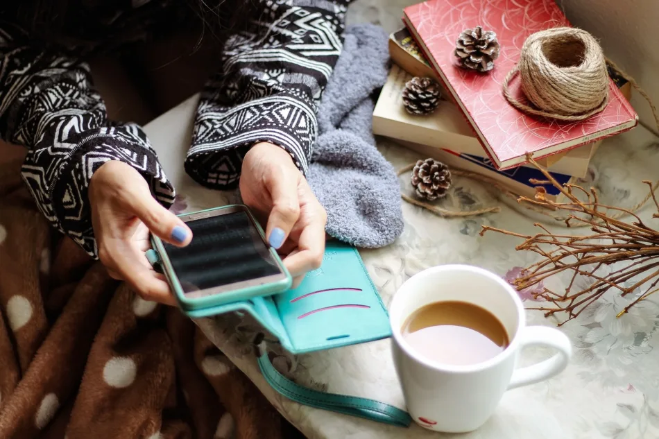 ¿Vas a dar de baja tu número de teléfono móvil? Desvincúlalo de todas tus redes sociales