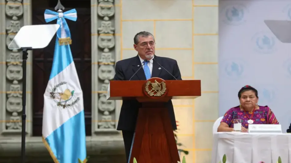 Presidente guatemalteco anuncia el aumento del salario mínimo para el 2025