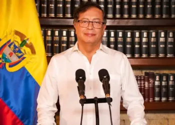 Presidente colombiano nombra nuevo ministro de Hacienda