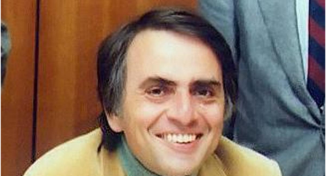 Una luz en la oscuridad: memoria de Carl Sagan