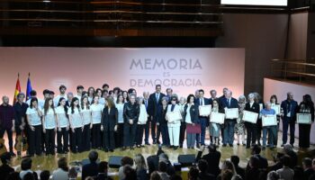 El Gobierno nombra a la historiadora Carmina Gustrán comisionada para la celebración de ‘España en Libertad. 50 años’