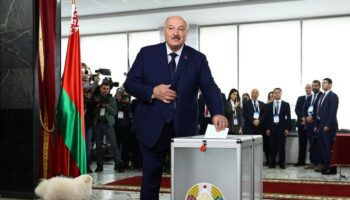 Sondeos a boca de urna en Belarús dan como reelecto a Lukashenko