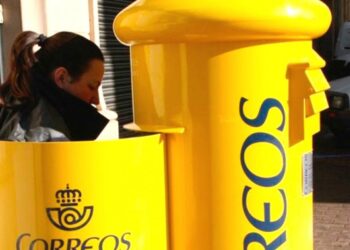 CCOO firma el Acuerdo Marco para el personal funcionario de Correos