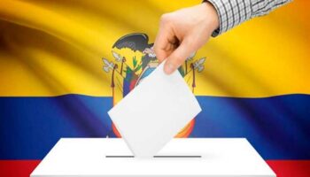 Ecuador en campaña electoral, encuestas cruzadas