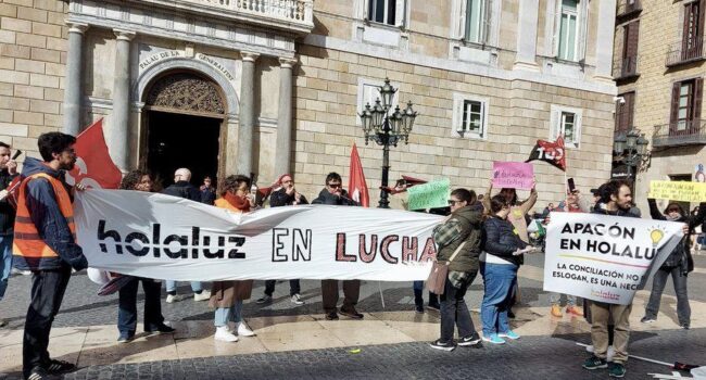 CGT interpone demanda colectiva por la eliminación del teletrabajo en Holaluz