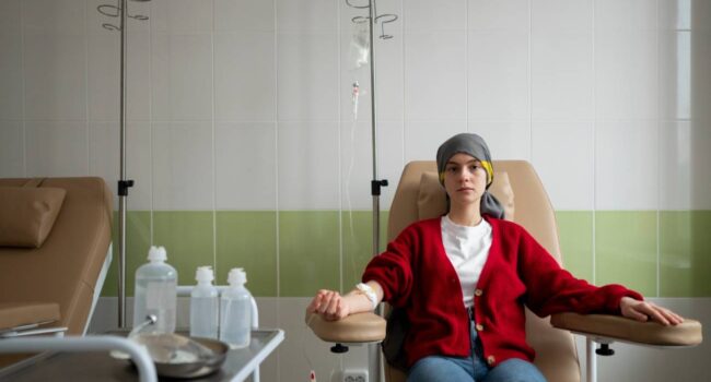 Las mujeres más pobres reciben peor atención contra el cáncer de mama en España