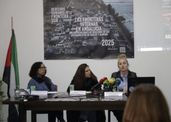 APDHA constata en su Informe Frontera Sur 2025 “graves vulneraciones de los Derechos Humanos en los asentamientos de trabajadores migrantes de Almería y Huelva”