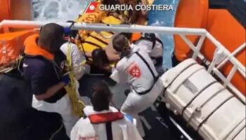 Un naufragio en Lampedusa con 20 desaparecidos abre el año nuevo en Italia