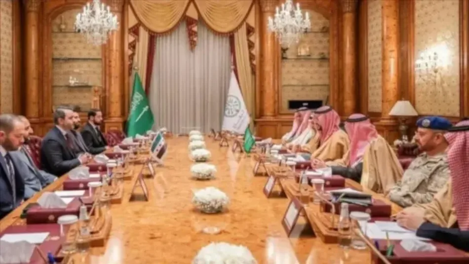 Arabia Saudita recibe a delegación de gobierno sirio dirigido por grupo terrorista