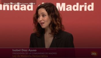 Acusan a Isabel Díaz Ayuso de comportarse como una censora de la historia y querer esconder lo ocurrido con la represión franquista