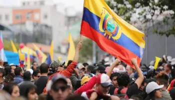 Campaña electoral en Ecuador avanza en medio de crisis política y de seguridad