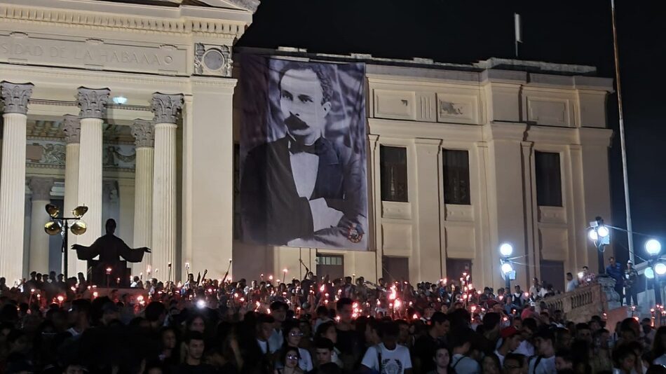 Cuba rendirá tributo a Héroe Nacional José Martí