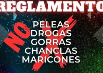 FACUA Andalucía pide a la Junta que multe a la discoteca homófoba de Torremolinos por vulnerar las leyes de publicidad e igualdad