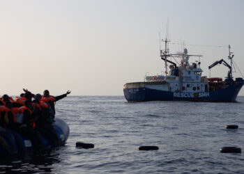 Respuesta de la CE a Vicent Marzà (Compromís-Verts/ALE) en relación con el pago retroactivo de tasas portuarias a embarcaciones humanitarias