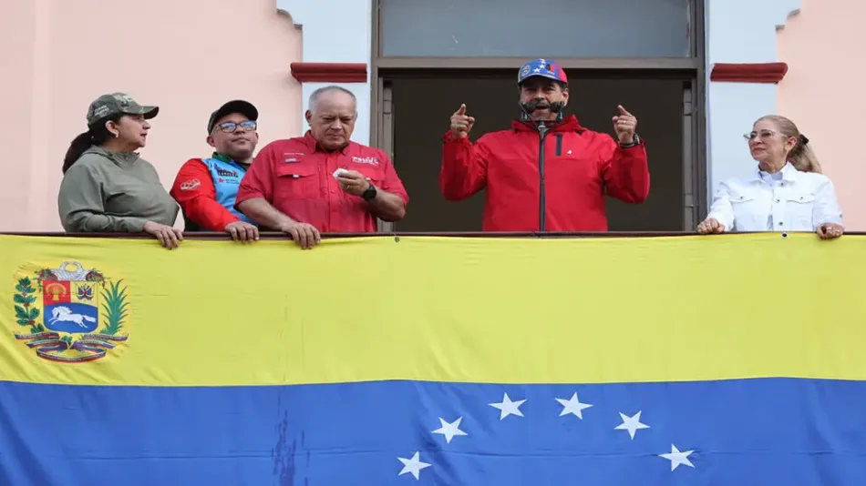 Nicolás Maduro afirma que Venezuela se prepara «permanentemente» para la lucha por la democracia