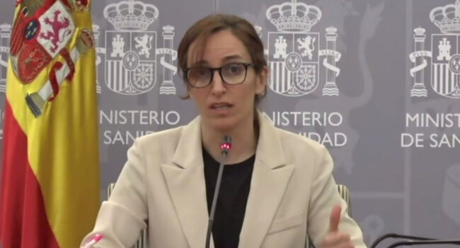 Mónica García apuesta por la inteligencia artificial como complemento en sanidad, sin comprometer el enfoque humano