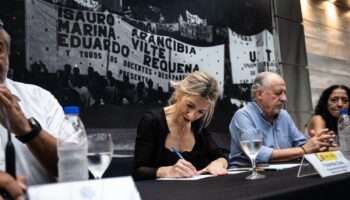 Díaz reivindica en Argentina la fuerza del sindicalismo: “Sin sindicatos fuertes no hay transformaciones sólidas ni democracias sólidas”