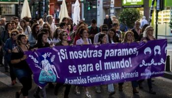 Verdes Equo denuncia la falta de sensibilidad del Ayto. de Almería por organizar la cabalgata del carnaval el 8 de marzo, Día Internacional de la Mujer