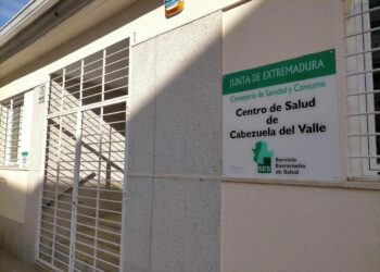 Convocan concentración ante la Asamblea de Extremadura por la falta de profesionales sanitarios en la atención primaria en la zona de salud de Cabezuela del Valle en el Jerte, el 27 de febrero