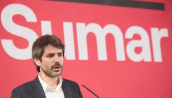 Ernest Urtasun, ante el enroque del PSOE por mantener la tributación al SMI: «Es una medida profundamente injusta»