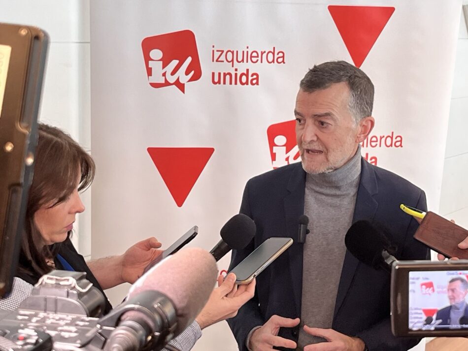 Maíllo dice que IU apoya la quita de la deuda pero avisa de que “debe ser el preámbulo de un nuevo modelo de financiación autonómica y abrir el debate para otro de financiación local”