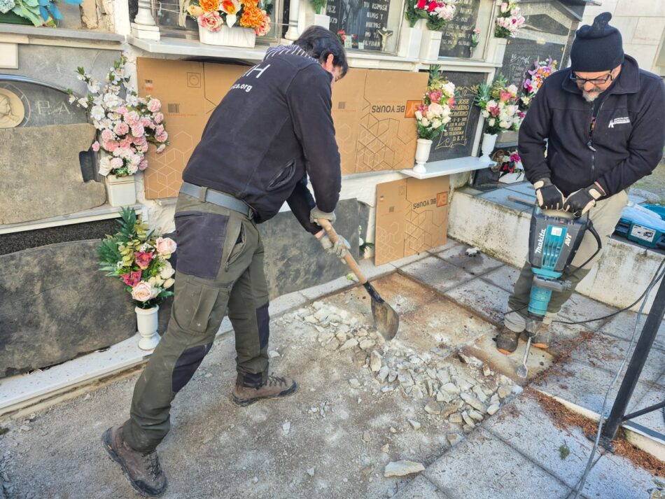 Buscarán en el cementerio de Agrón los restos de 20 víctimas de la dictadura franquista en tres fosas comunes