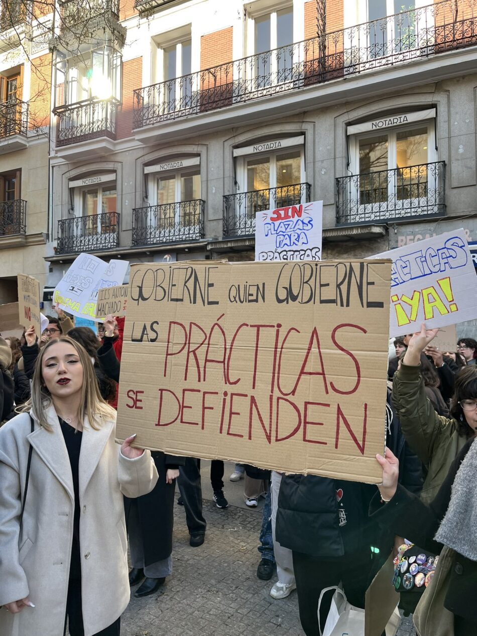 «FP sin Prácticas» exige a la Consejería de Educación de la Comunidad de Madrid que dé explicaciones por la falta de plazas, además de otras demandas