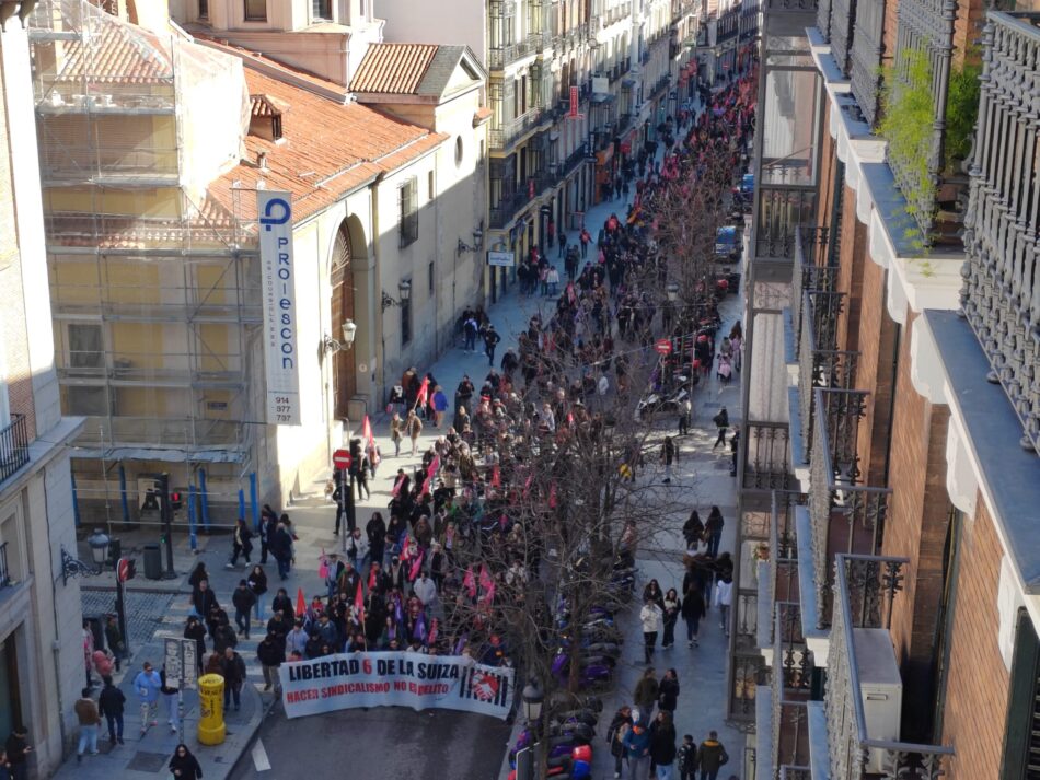 Miles de personas se manifestaron en Madrid en apoyo a Las 6 de La Suiza