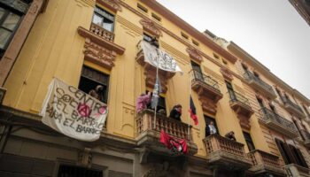 Stop Desahucios 15M Granada: «Sobre la situación de vecinos de las viviendas sociales en el barrio del Zaidín»